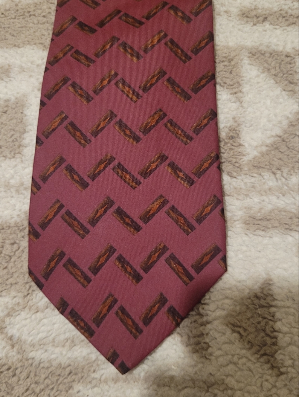 Hugo Boss Maroon Geometric Silk Tie